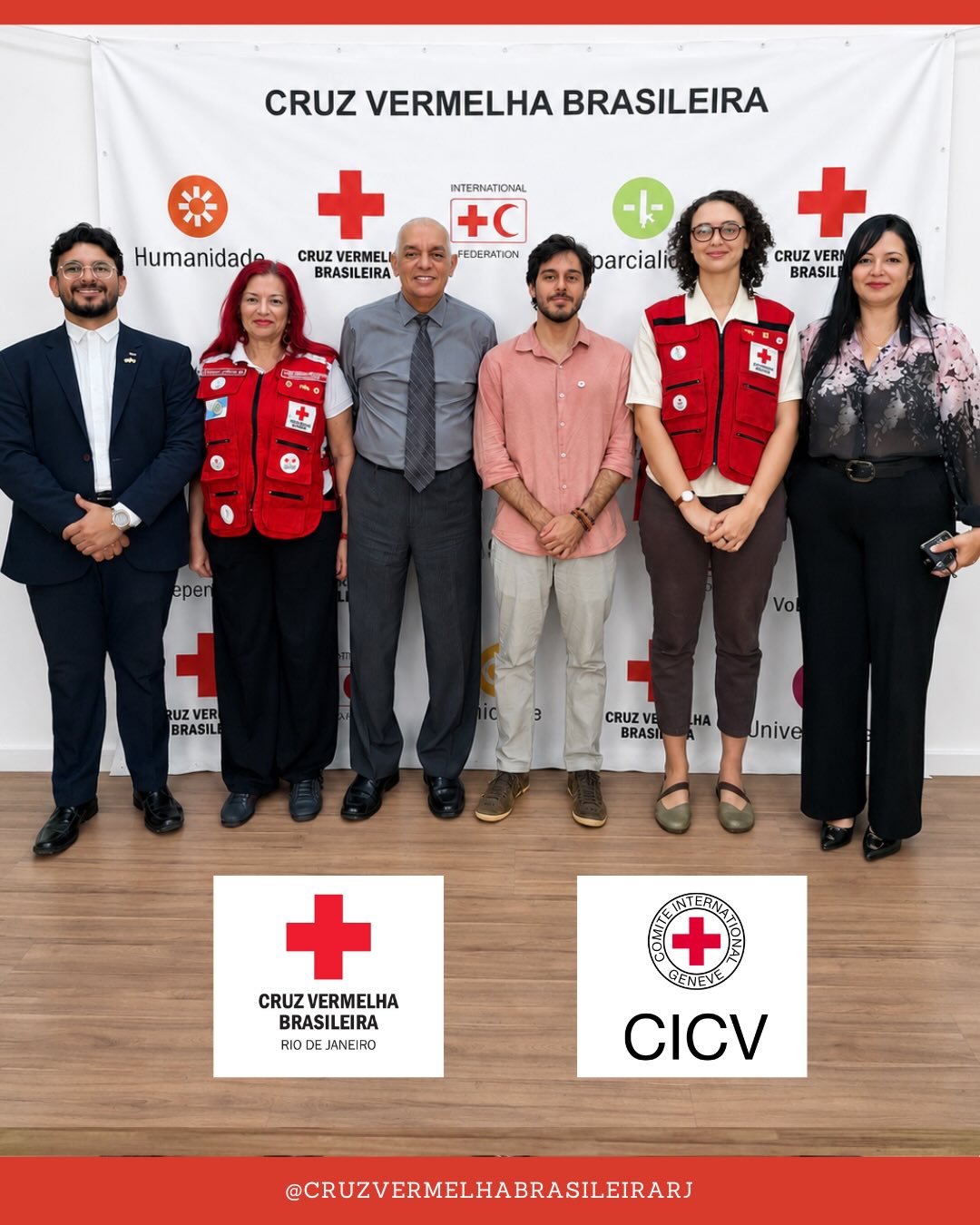 Equipe da Cruz Vermelha Brasileira Rio de Janeiro em encontro institucional